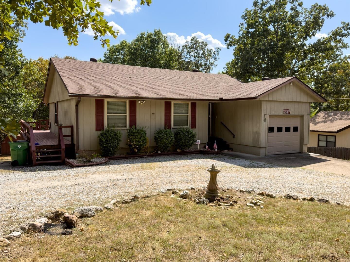 Property Photo:  169 Cherokee Road  AR 72529 