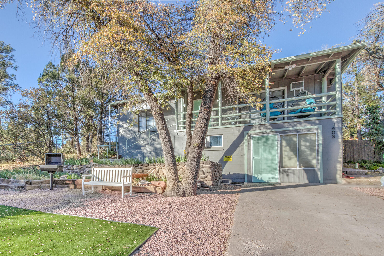 Property Photo:  1403 N Woodland Drive  AZ 85541 