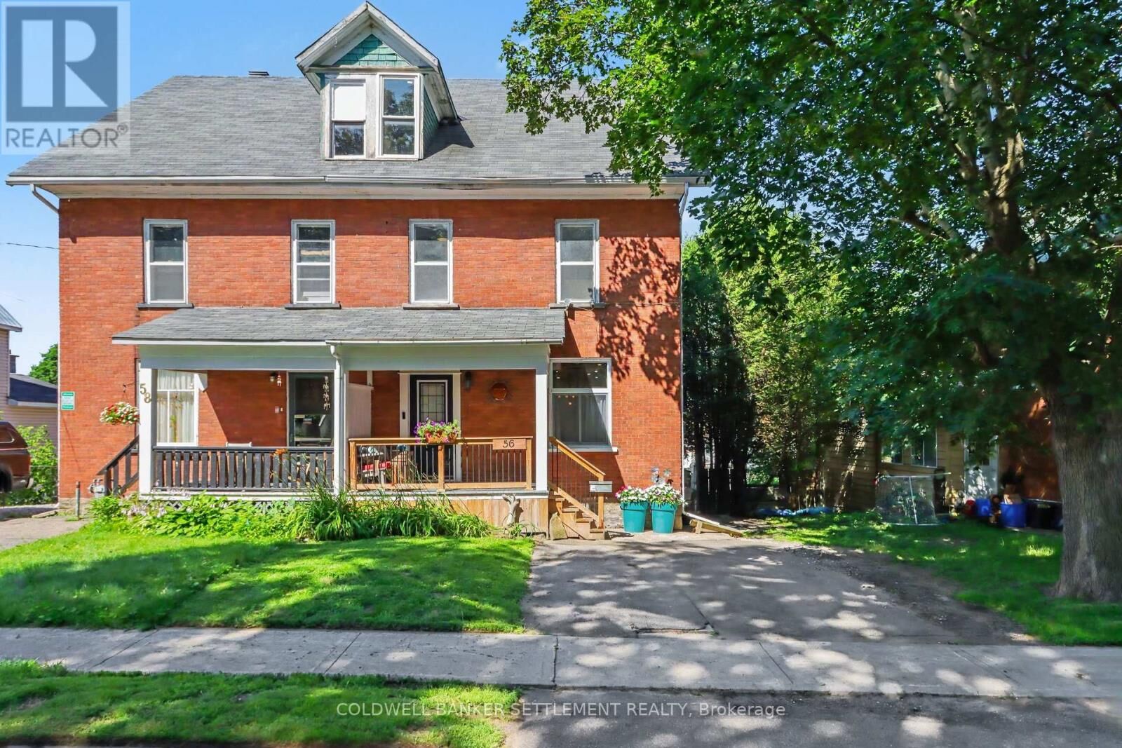Property Photo:  56 Aberdeen Avenue  ON K7A 4N6 