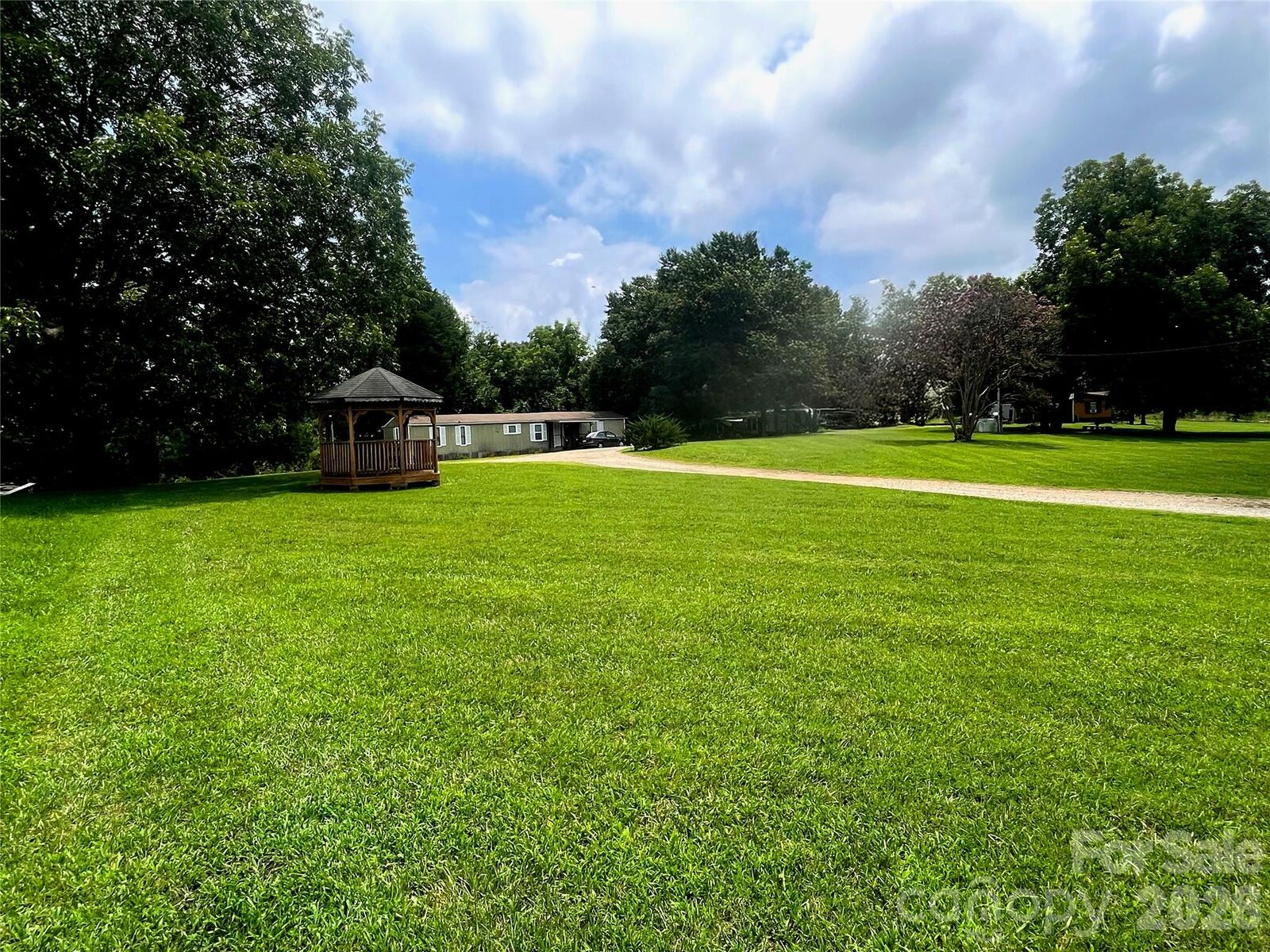 Property Photo:  109 Ray Dawn Lane  NC 28117 