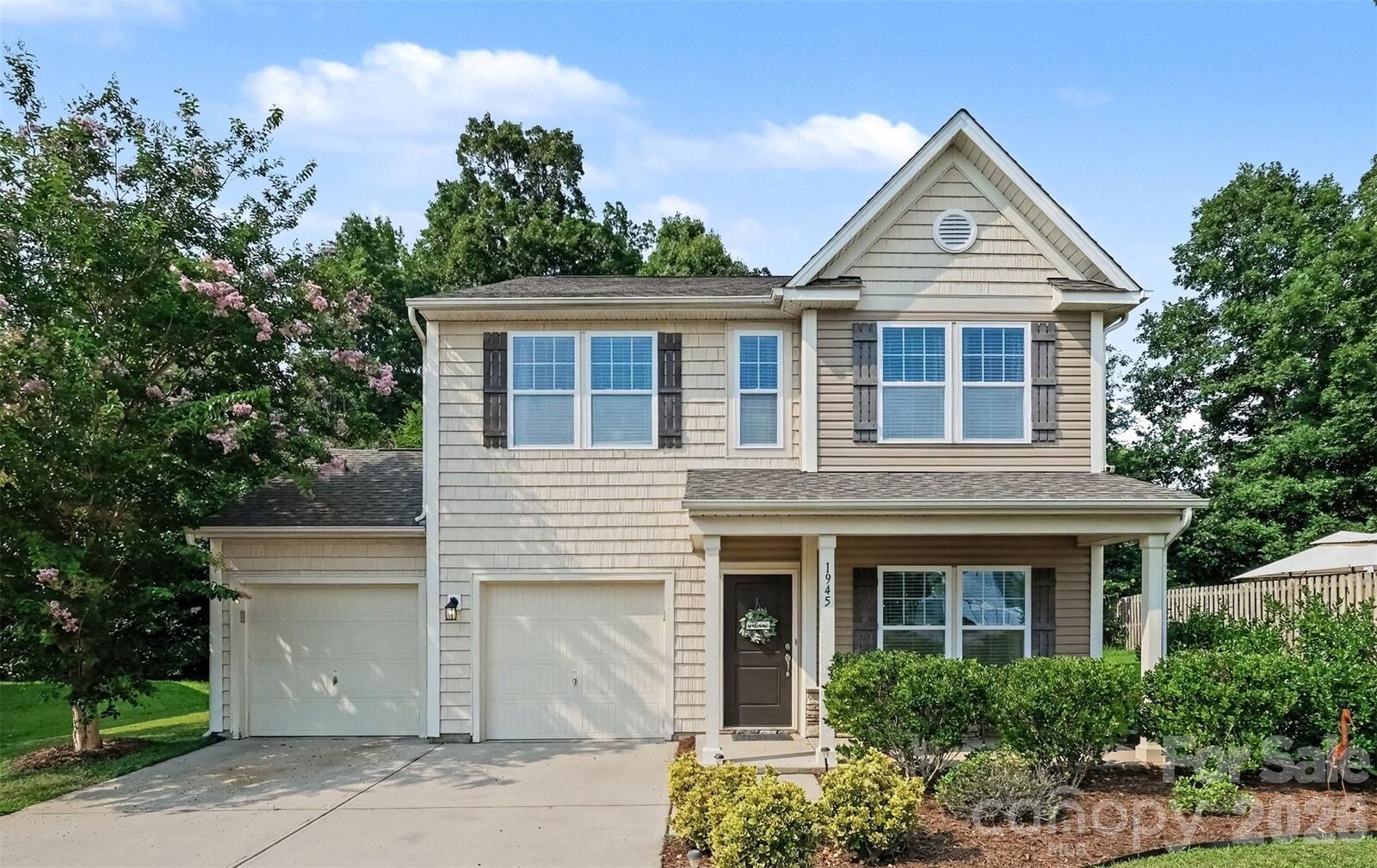 Property Photo: 1945 Quill Court NC 28083