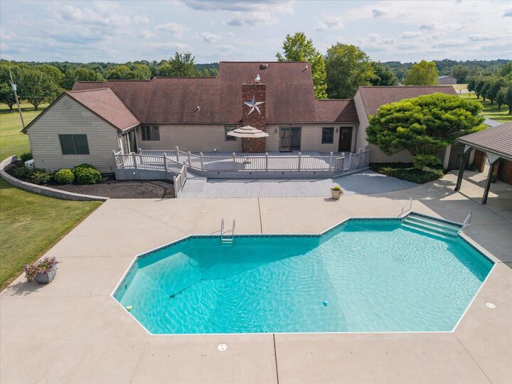 Property Photo: 8350 State Route 73 OH 45133