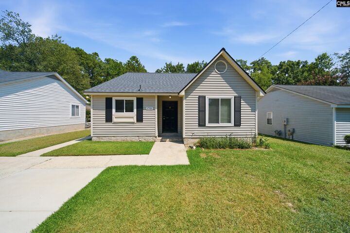 Property Photo:  1701 Oak  SC 29033 