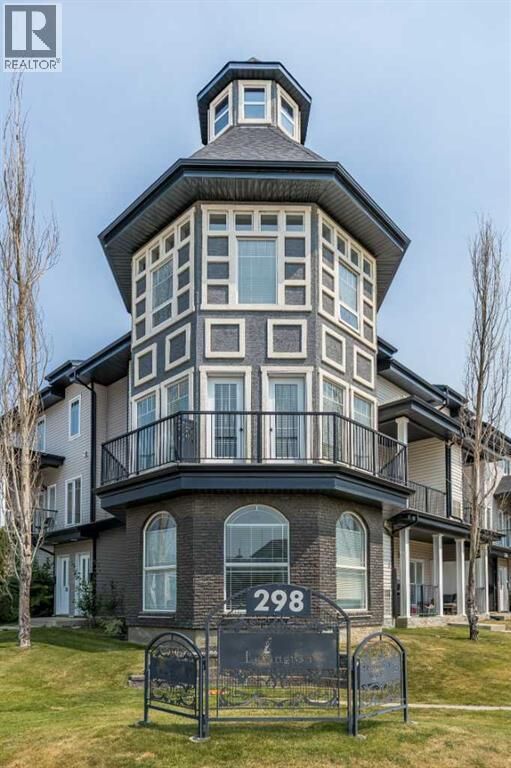 Property Photo:  298 Somerset Way Southeast  AB T1B 0E9 