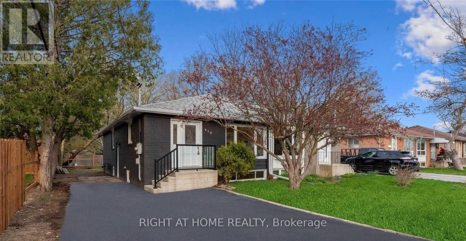 Property Photo: 112 Walter Avenue Basemnt ON L3Y 2T6