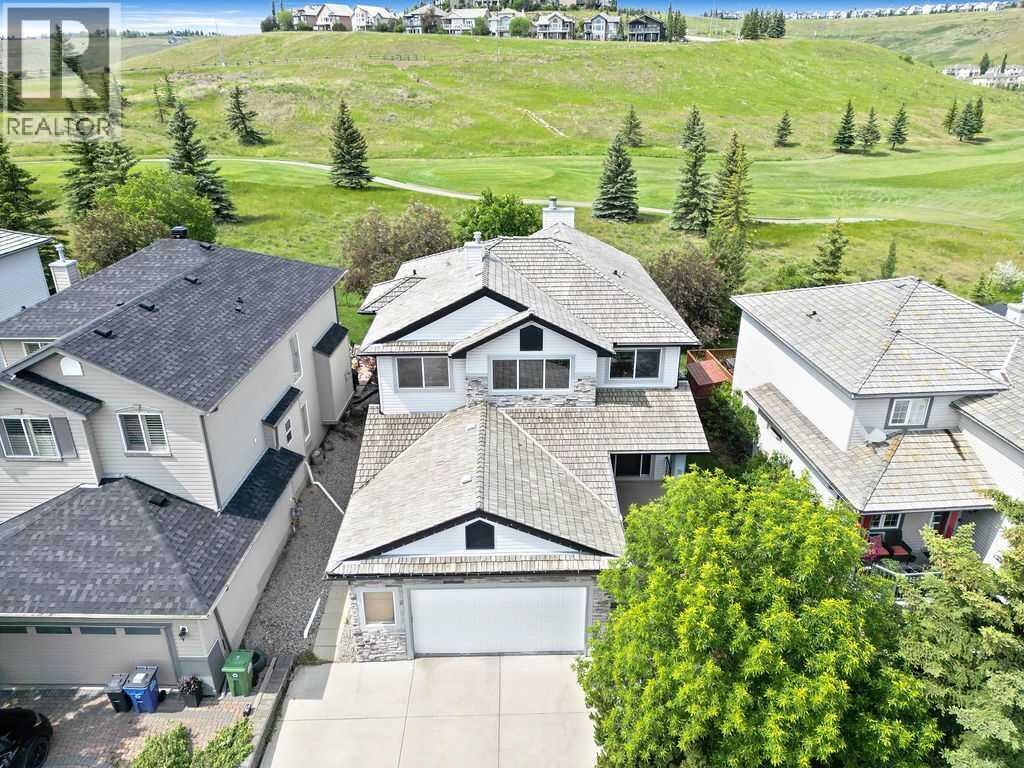 Property Photo: 31 Gleneagles Terrace AB T4C 1W4