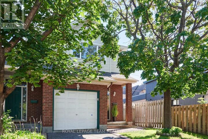 Property Photo: 307 Cyr Avenue ON K1L 7N6