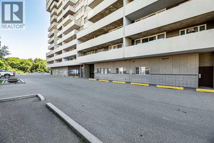 Property Photo: 4902 37 Street AB T4N 6M9