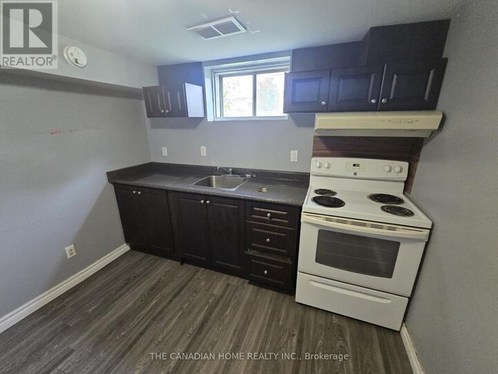 Property Photo:  113 Pitfield Road 2  ON M1S 1Y5 