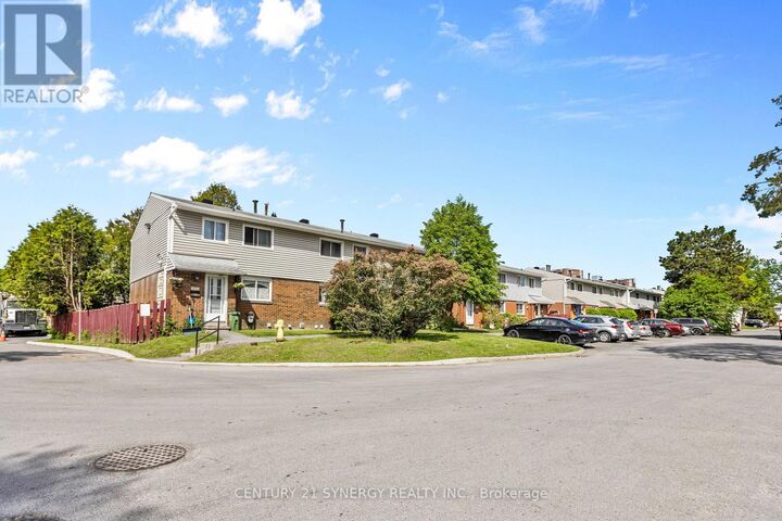Property Photo:  1472 Heatherington Road C  ON K1V 6S1 