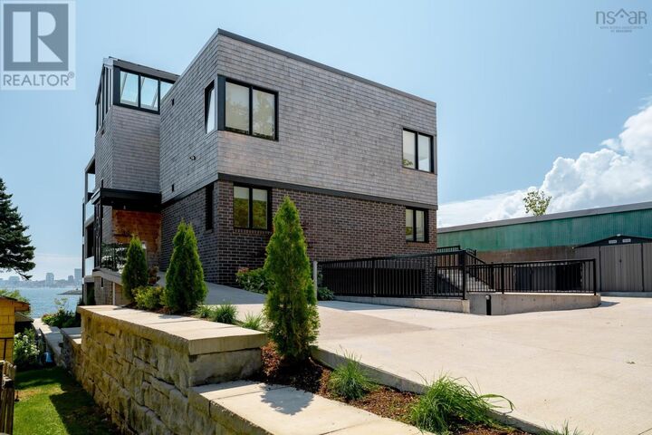 34 Hazelhurst Street 2 — photo 1