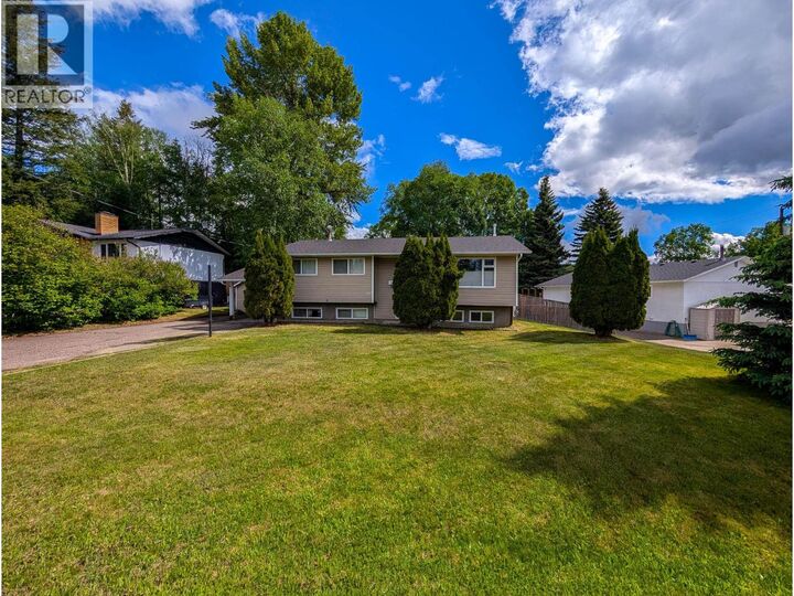 Property Photo: 3054 Poyner Crescent BC V2K 1Y1