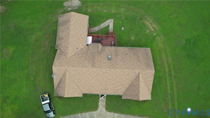 Property Photo:  