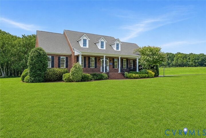 Property Photo: 16225 Parrish Farms Road VA 23192