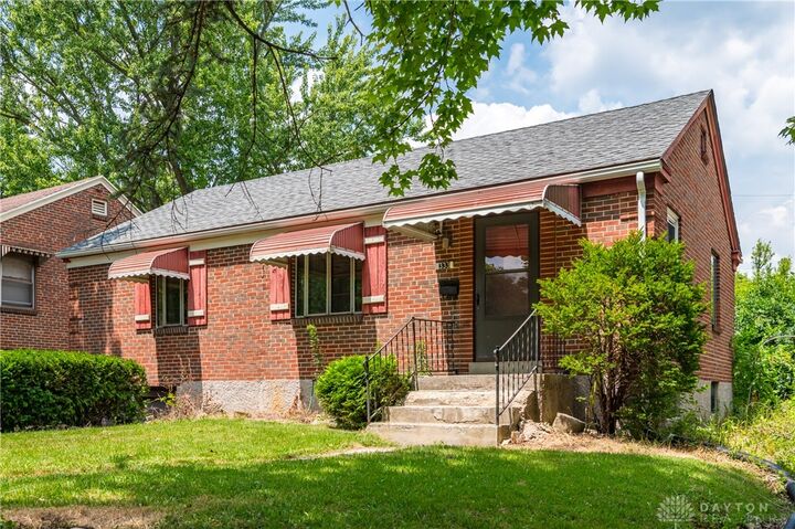 Property Photo: 333 Castlewood Avenue OH 45405