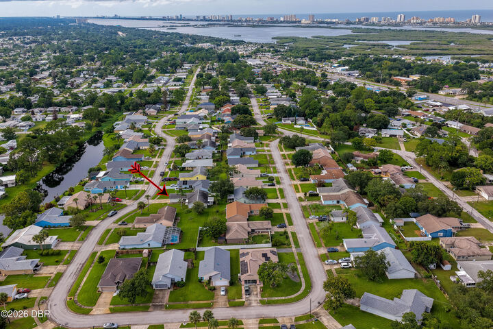 Property Photo:  5450 Landis Avenue  FL 32127 