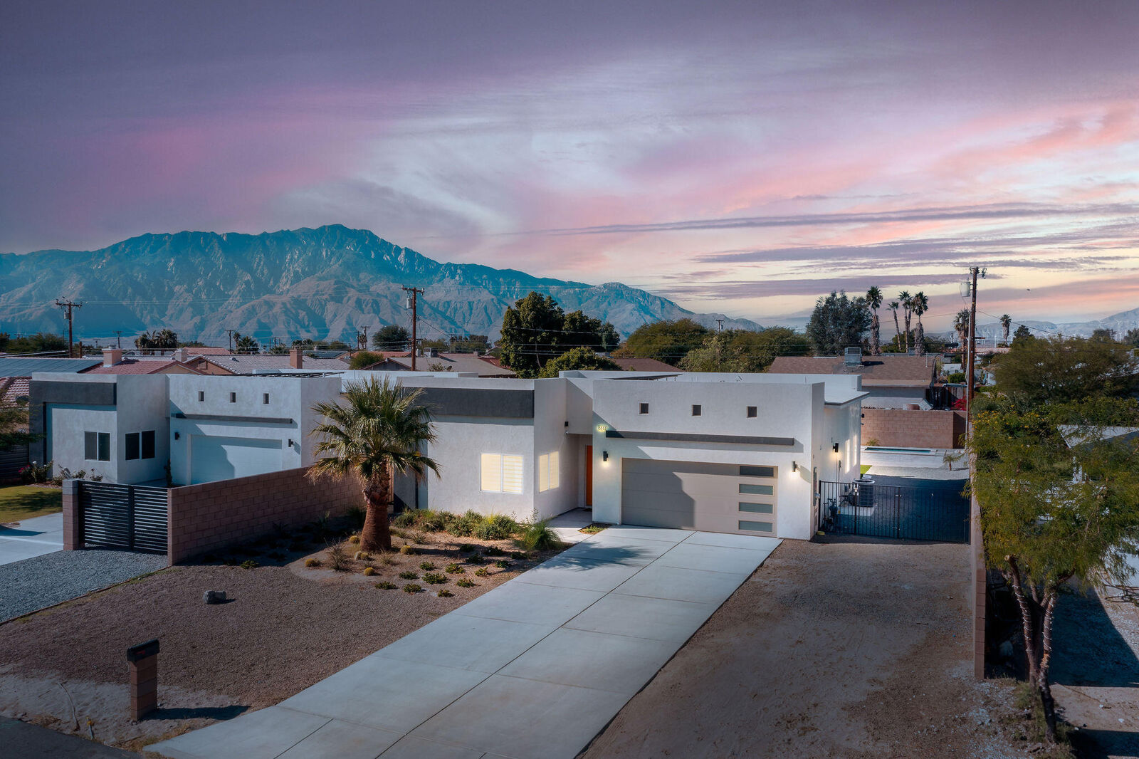 Property Photo: 15553 Avenue Manzana CA 92240