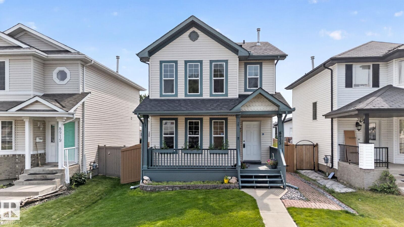 Property Photo: 8923 173 Avenue NW AB T5Z 3W6