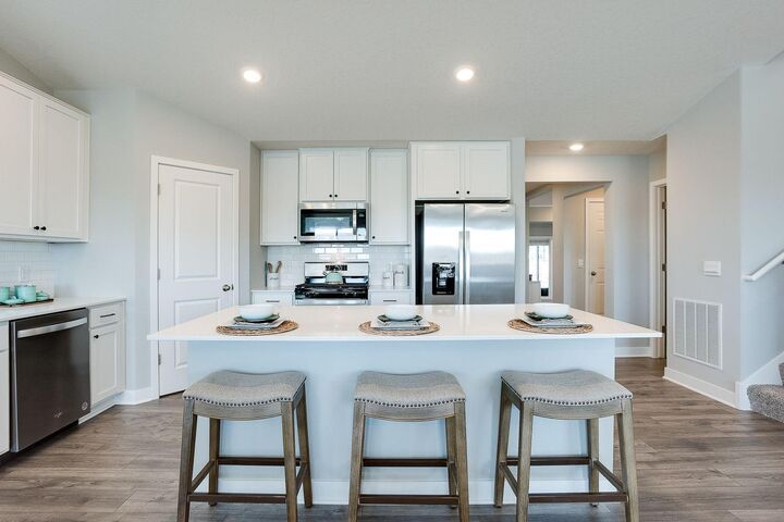 Property Photo: 7001 Mackenzie Court NE MN 55330