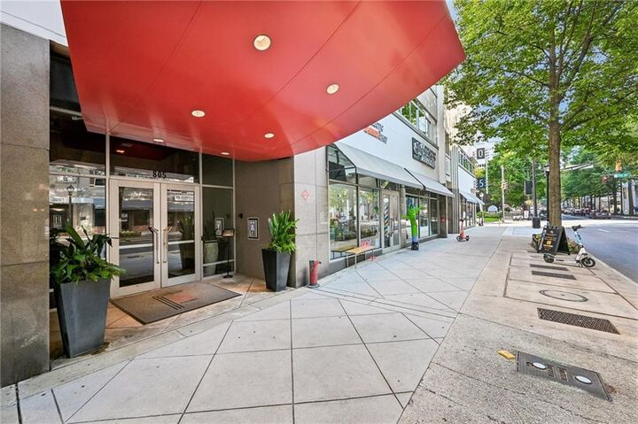 Property Photo: 805 Peachtree Street NE 501 GA 30308