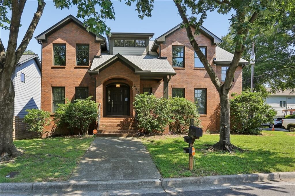 Property Photo: 292 Fortune Street NE C GA 30312