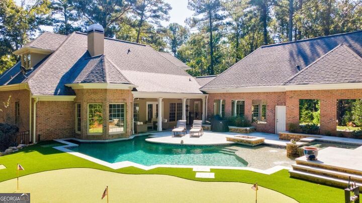 Property Photo: 1101 Club Cove Drive GA 30642