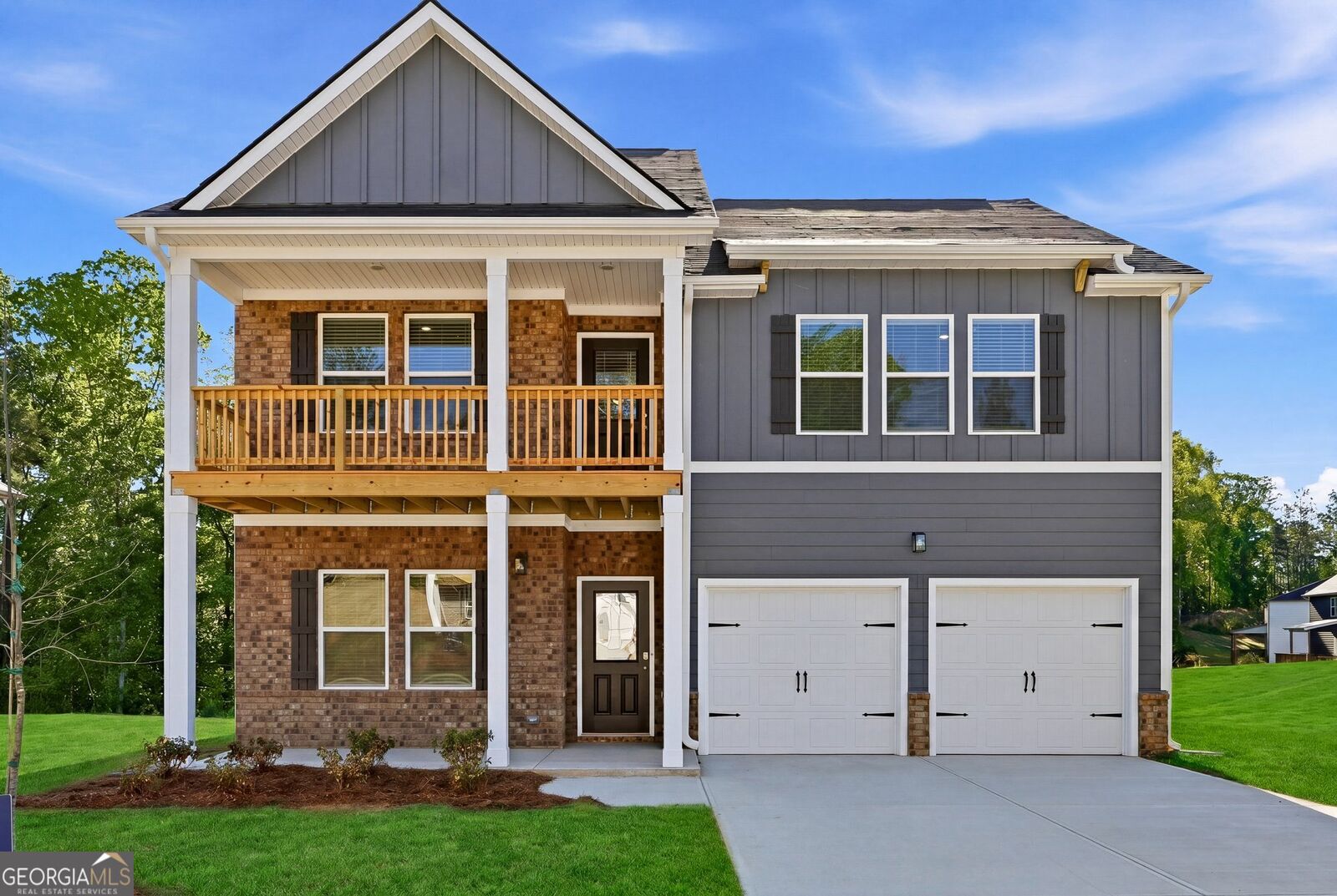 Property Photo: 439 River Walk Farm Parkway GA 30014