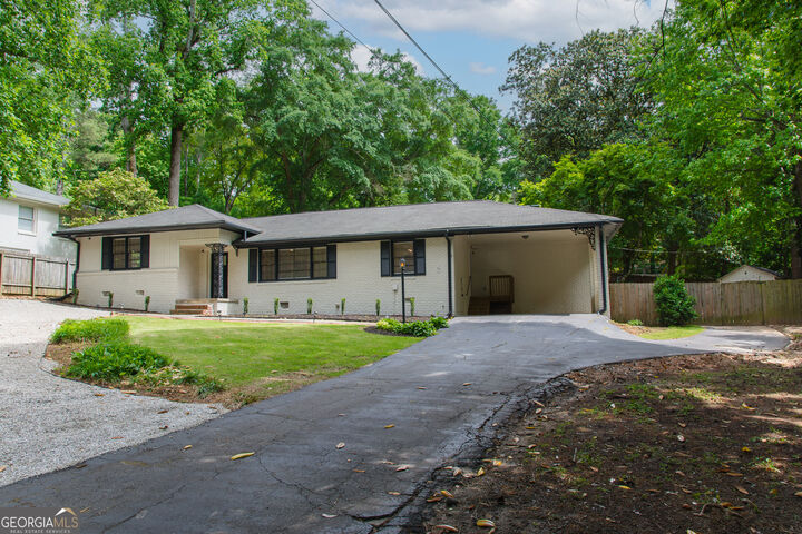 Property Photo:  4090 Land O Lakes Drive NE  GA 30342 