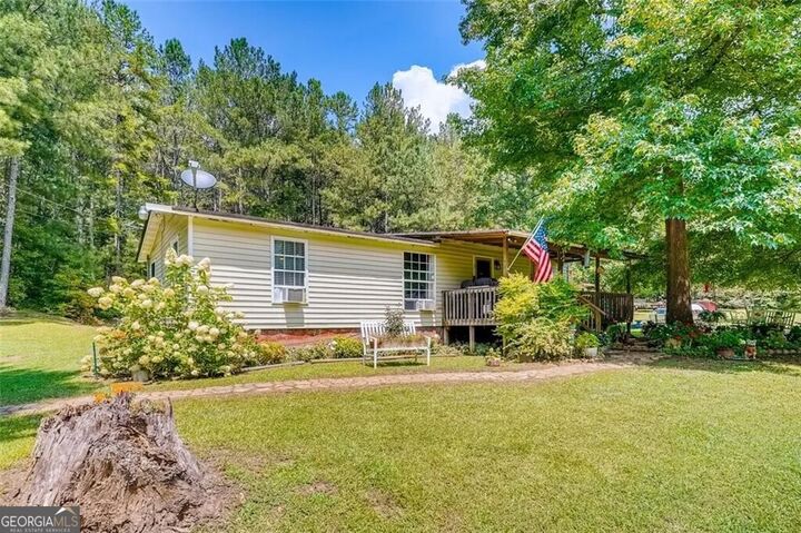 Property Photo: 3397 Knox Bridge Highway GA 30114