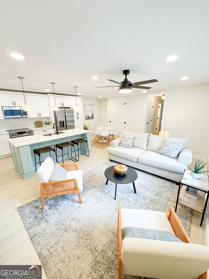 Property Photo: 2702 Rollingwood Lane SE GA 30316