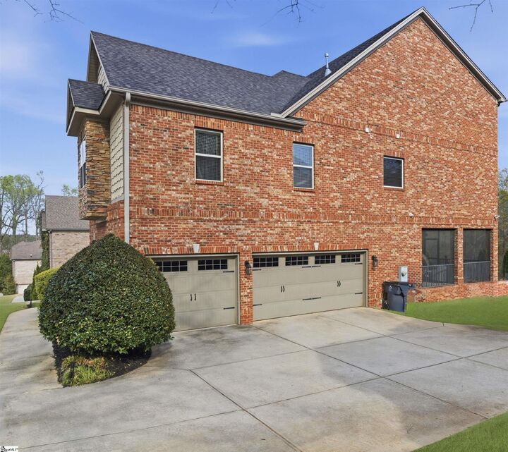 Property Photo: 230 Tuxedo Lane SC 29651