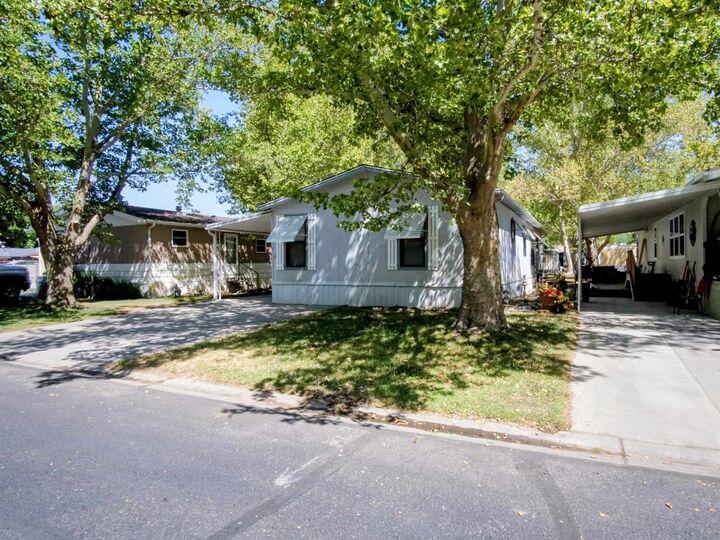 Property Photo:  3781 Granada Drive 23  CO 81526 