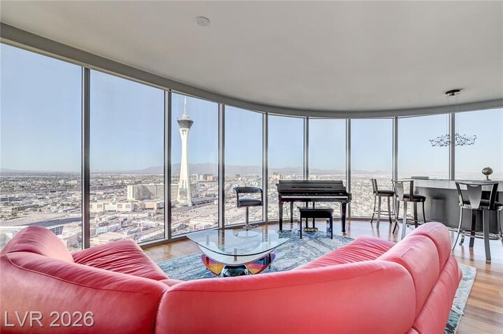Property Photo: 222 Karen Avenue 3508 NV 89109