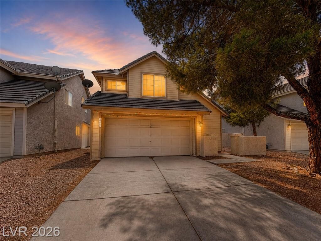 Property Photo: 1714 La Cruz Drive NV 89014