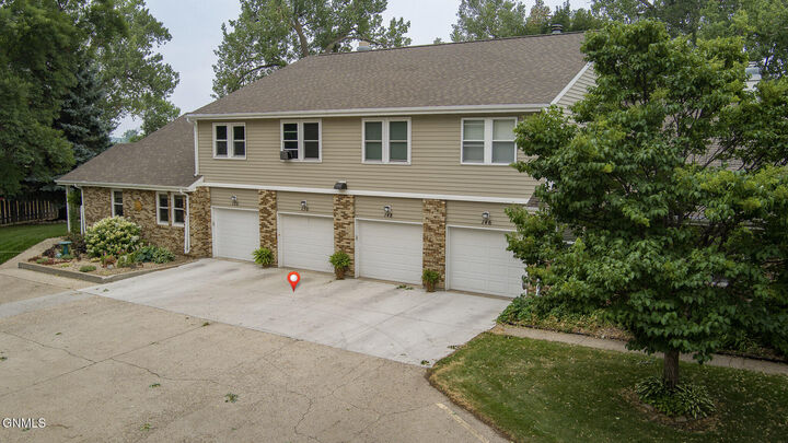 Property Photo:  150 Riverside Park 150  ND 58504 