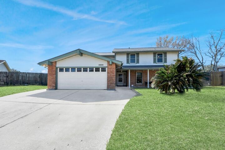 Property Photo:  10522 Gulfstream Lane  TX 77498 