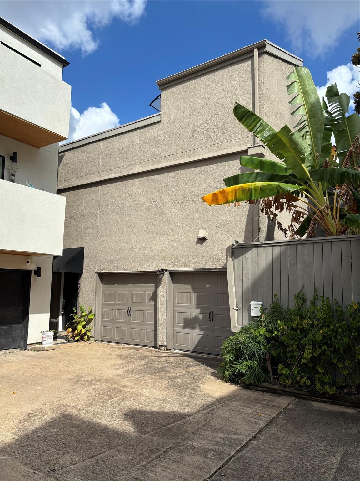 Property Photo:  6008 Inwood Drive  TX 77057 