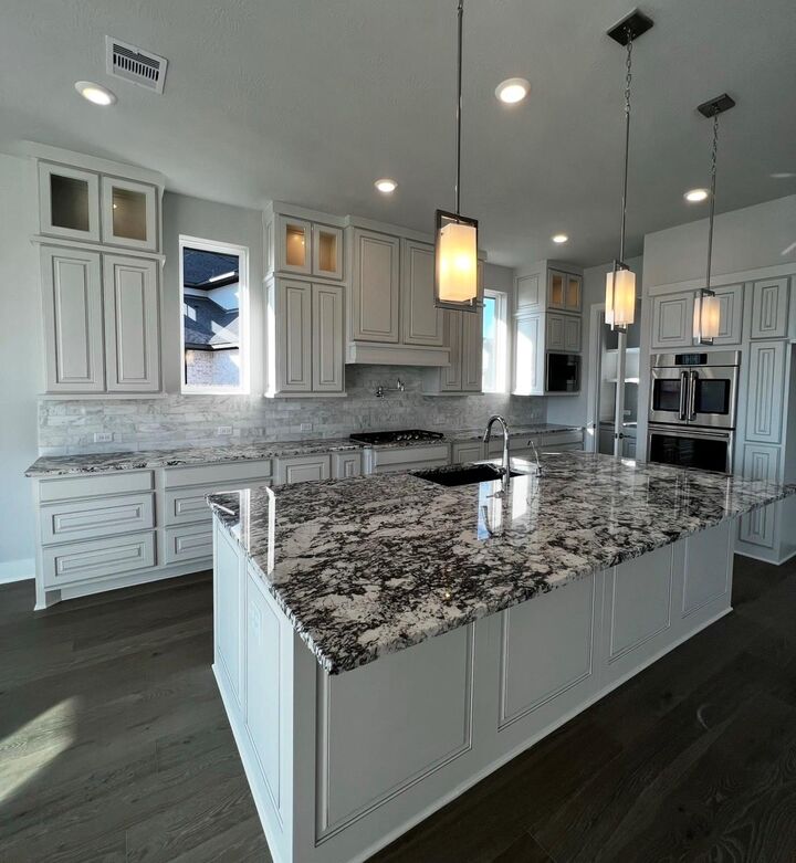 Property Photo:  243 Summer Sunrise Drive  TX 77493 
