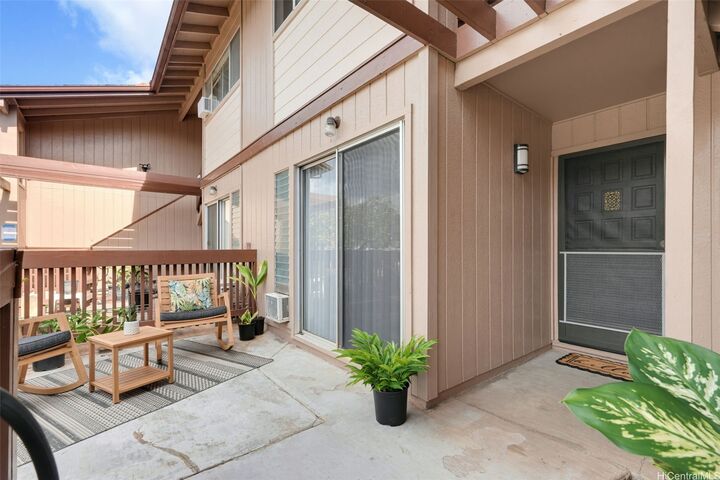 Property Photo: 98-607 Kilinoe Street 8G1 HI 96701