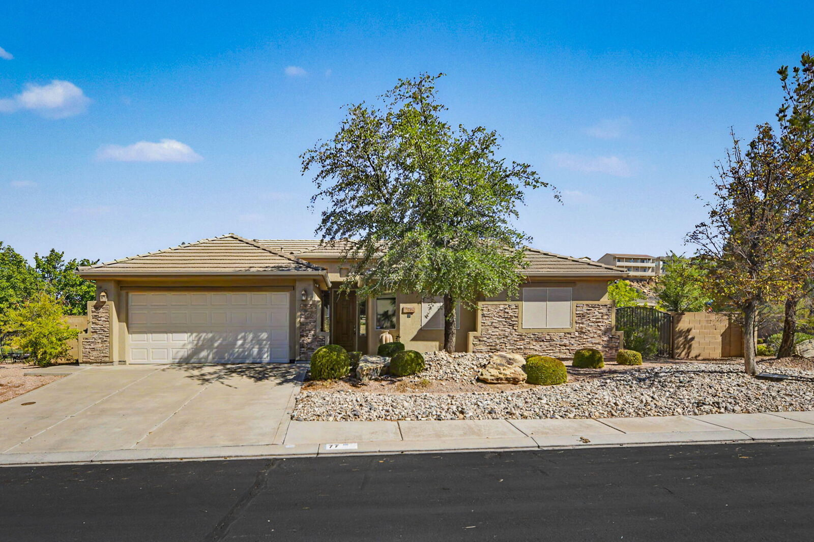 Property Photo:  1630 E 2450 St 77  UT 84790 