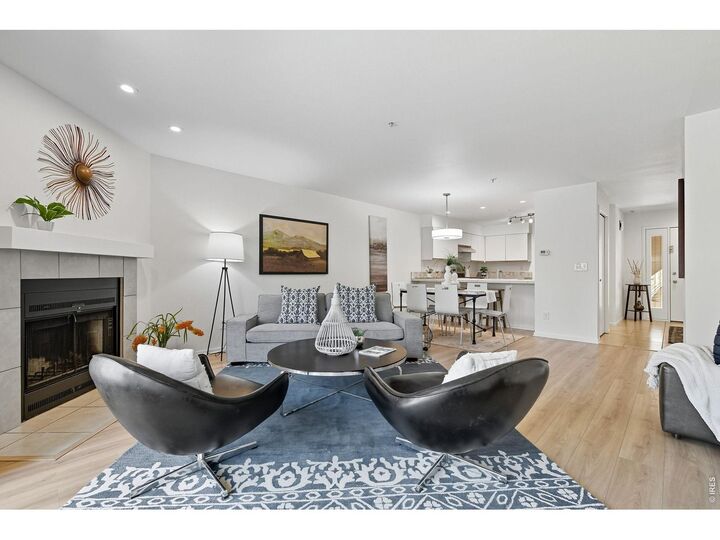 Property Photo: 2938 Kalmia Ave 17 CO 80301