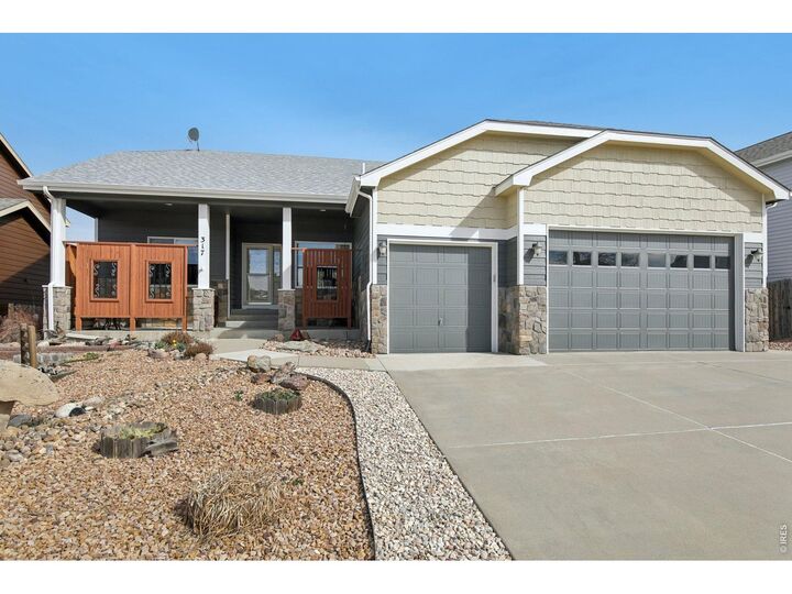 Property Photo:  317 Kirkland Ln  CO 80534 