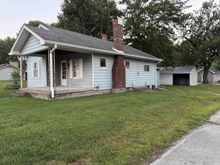 Property Photo: 128 N Park Street IN 47438