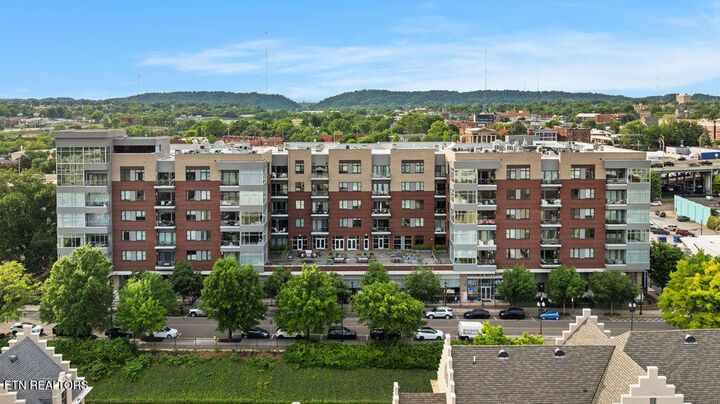 Property Photo: 333 W Depot Ave 414 TN 37917