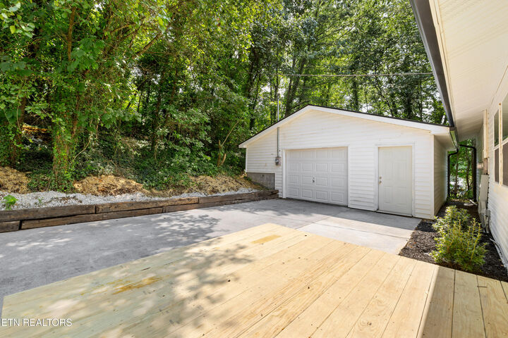 Property Photo:  5200 Evelyn Drive  TN 37909 