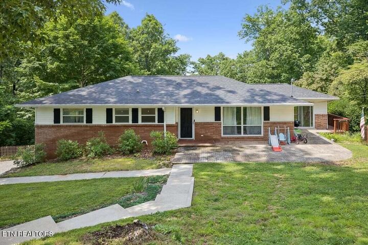 Property Photo:  103 Morgan Rd  TN 37830 