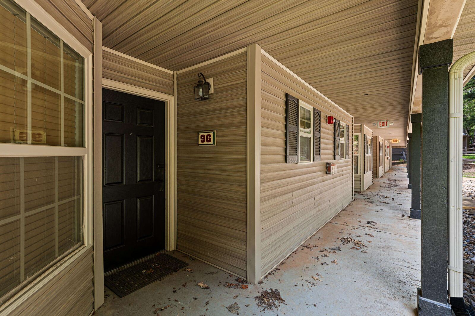 Property Photo:  516 Holly Trail East Unit 96  TX 75765 