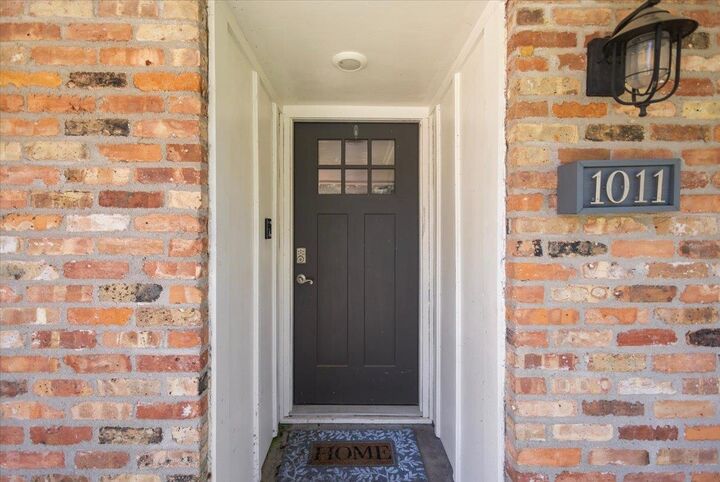 Property Photo:  1011 Forrest Ln  TX 75633 