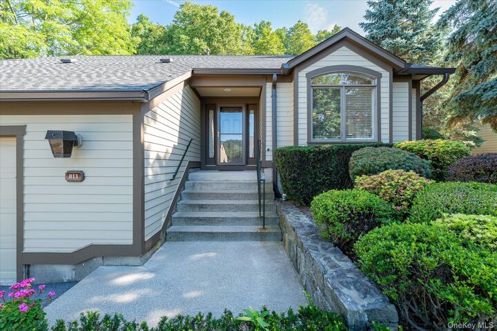 Property Photo:  813 Heritage Hills  NY 10589 