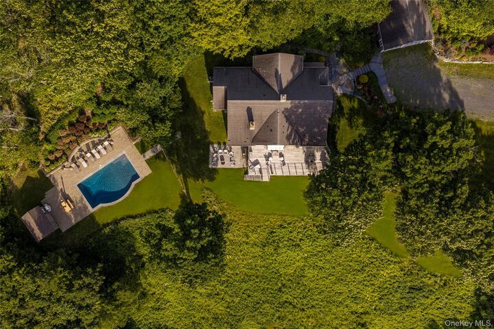 Property Photo:  116 Ridge Road  NY 12060 